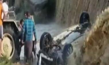 Nine killed after car washed away in Uttarakhand's Dhela river, five still trapped