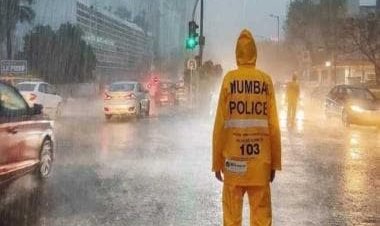 Mumbai rain: IMD issues 24-hour red alert from 1 pm today, advises people to plan travel accordingly