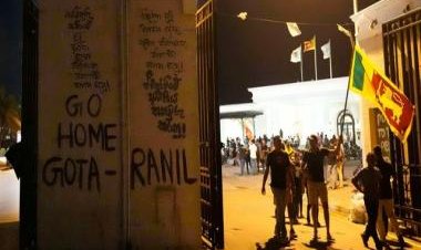 Sri Lanka crisis: Ministers Harin Fernando and Manusha Nanayakkara resign to form all-party government