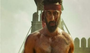 Ranbir Kapoor reveals how he went beast mode to flaunt a six-pack in Shamshera - watch video