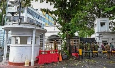 Sri Lanka: Clashes break out among protesters occupying PM's residence, 10 hospitalised