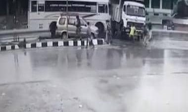 20 Amarnath Yatra pilgrims injured in bus accident