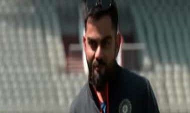 Virat Kohli seen dancing during practice session before third ODI against England