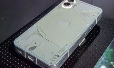 Nothing Phone (1) will be available on open sale on 21 July at 7:00 PM, check price, specs and more