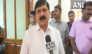 Dhan Wapsi: Karnataka minister says Congressmen must return 'all they made in the name of Gandhi, Nehru'