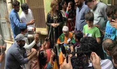 Watch: 90-year-old woman visits ancestral home in Pakistan's Rawalpindi after 75 years