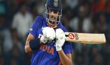 Axar Patel's reply to Rohit Sharma's congratulatory tweet in Gujarati creates buzz among Indian fans