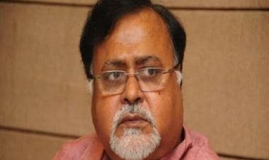 Bengal SSC scam: Amid cries to sack Partha Chatterjee, Trinamool calls for party meet at 5 pm today