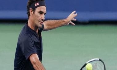 Watch: When champion skier gushes at Roger Federer, doesn't want to end handshake