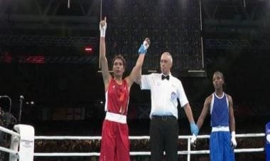 Commonwealth Games: Boxer Nikhat Zareen marches into quarter-finals; Shiva Thapa bows out in last 16