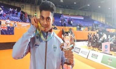 Commonwealth Games: Meet gold medallist Achinta Sheuli, who was once forced to take up embroidery