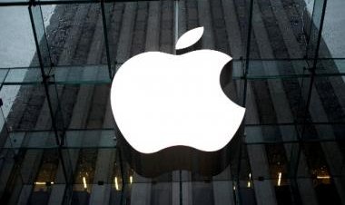 Apple hires top Lamborghini executive for its Apple Car project team