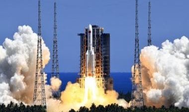 Can China be held responsible for debris from its rocket falling uncontrollably to Earth?