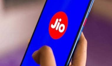 Reliance Jio &amp; Bharti Airtel could launch their 5G services by end of August