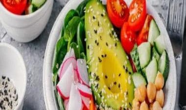 Painful periods? Nutritionist suggests these changes in diet for hormonal balance