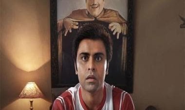 Jitendra Kumar rejoices as the song Shabaash from his film Jaadugar gets played at the Commonwealth Games