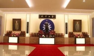 What did a Chinese army general tell Taiwan that got him killed?