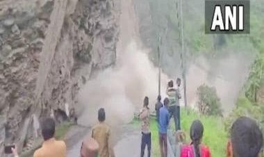 WATCH: National Highway 5 blocked after landslide in Himachal Pradesh's Kinnaur district