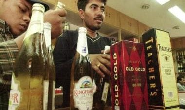 No need to give up drinking to lose weight, here's what expert says