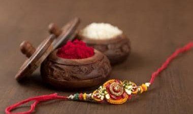 From watch to makeup kit: Best Raksha Bandhan gifts for your sister