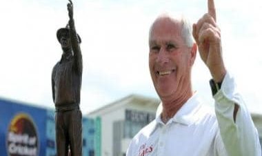 Rudi Koertzen, former South African cricket umpire, dies in car accident