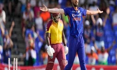 Arshdeep Singh has certainly taken a little lead over Avesh Khan, finds Sanjay Manjrekar