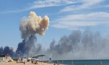 Ukraine claims nine Russian warplanes destroyed in Crimea blasts; Moscow denies attack