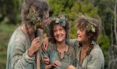 The Lord of the Rings: The Rings of Power actors Sara and Dylan explain how Harfoots are different from Hobbits