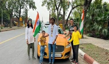 Watch: Youth from Gujarat revamps his car on "Har Ghar Tiranga" theme, spends Rs 2 lakh