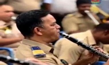 Janmashtami: Video of Mumbai Police grooving to Bachchan's Mach Gaya Shor goes viral