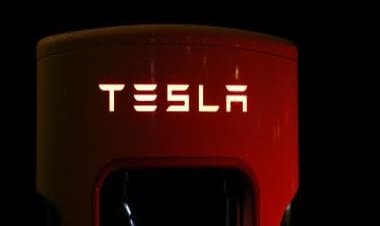 Tesla owner, tired of daily key hunt, installs microchip in hand