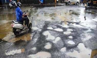 After losing balance due to potholes, 22-year-old man run over by tanker truck