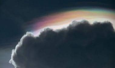 Video of rainbow-like cloud in China stuns internet