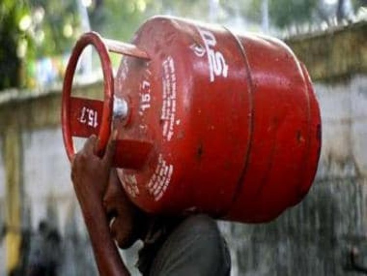 Price of commercial LPG cylinder slashed by Rs 36