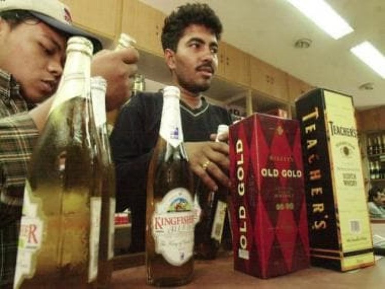 No need to give up drinking to lose weight, here's what expert says