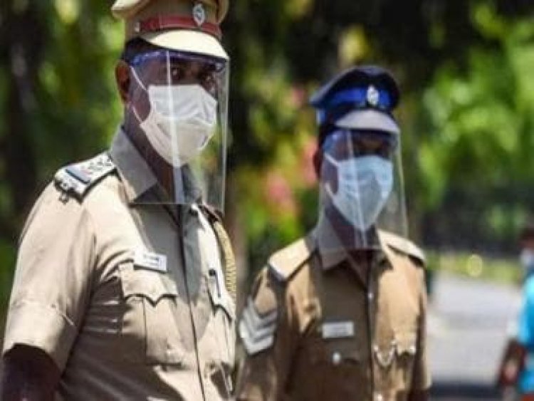 Maharashtra home minister Fadnavis directed suspension of a cop over 'fake' raid