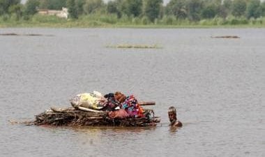 Marooned Pakistan should blame its generals and politicians as India is looking the other way