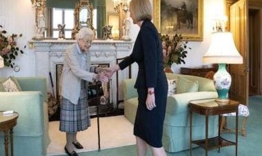 Queen Elizabeth II appoints Liz Truss as UK prime minister