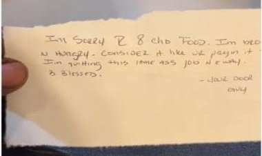 Viral: Man orders chicken wings, receives box full of bones and a sad note