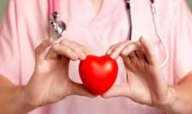 Quit smoking, increase fibre intake and more: 6 tips for a healthy heart