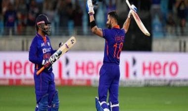 'The King is back': Twitter erupts as Virat Kohli ends almost three years of long wait for 71st century