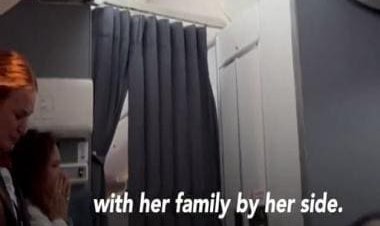 British Airways pilot breaks news of Queen's death to passengers, crew in tears