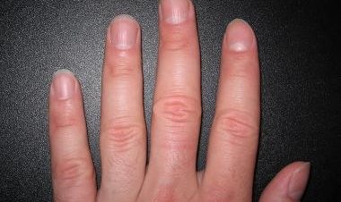 Love gorgeous nails? Tips and ways for healthy and pretty nails