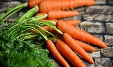 From salt water gargle to eating carrots, here are 5 home remedies to deal with tonsil stones