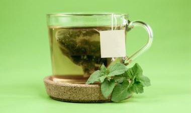 From Green Tea to Coconut Water: 5 drinks to deal with gas related problems