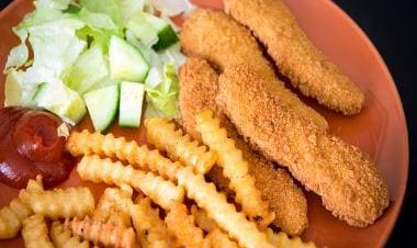 Five ways you can reduce junk food cravings