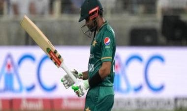 Watch: Babar Azam fumes at Aaqib Javed’s remark on his strike rate in T20Is