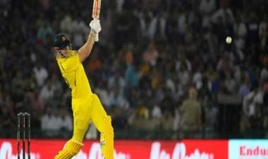 IND vs AUS 1st T20I LIVE score updates: Australia need 40 from 18 balls vs India