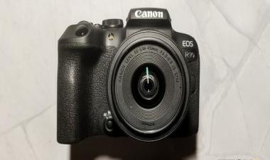 Canon EOS R10 review: A super powerful mirrorless camera for beginners and amateur vloggers