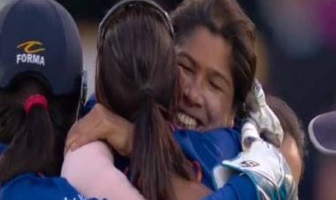Watch: Wicket in her last over! Jhulan Goswami bids adieu to international cricket in style